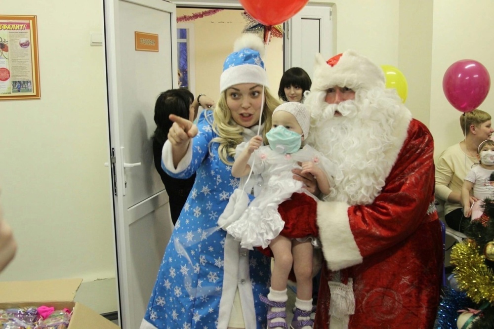 В Ярославле семейная пара собирает подарки для онкобольных детей