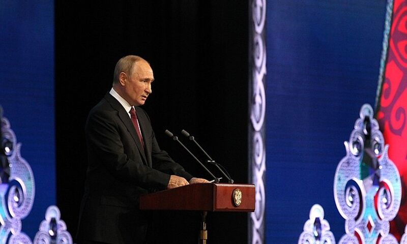 Владимир Путин поддержал решение республик Донбасса и освобожденных территорий Украины о проведении референдумов