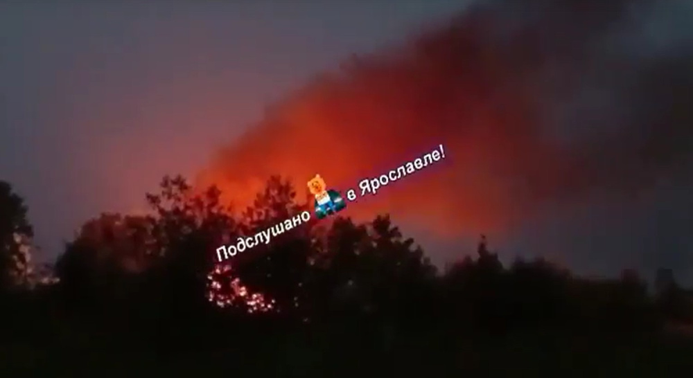 В Карабихе сгорел дом. Очевидцы говорят, что в него ударила молния
