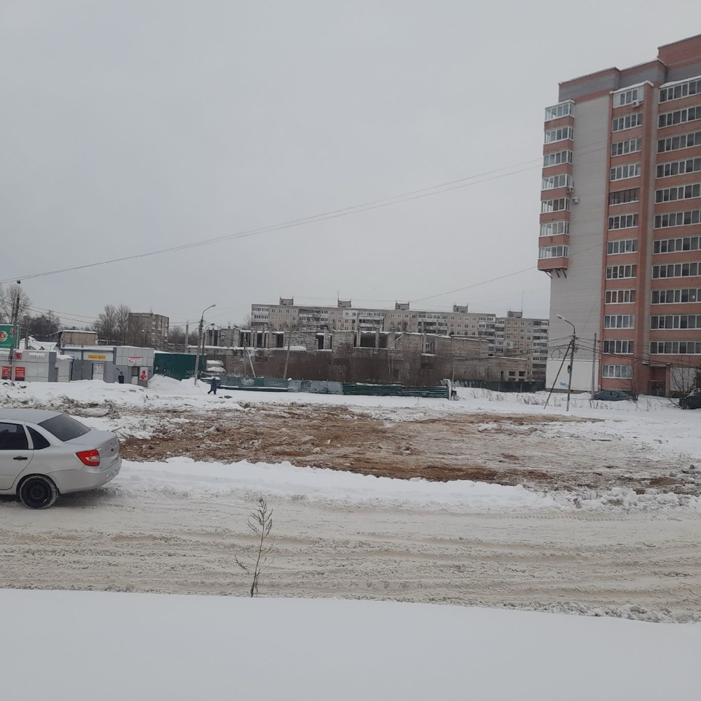 В Ярославле торговый комплекс «Аквилон» окончательно сравняли с землёй
