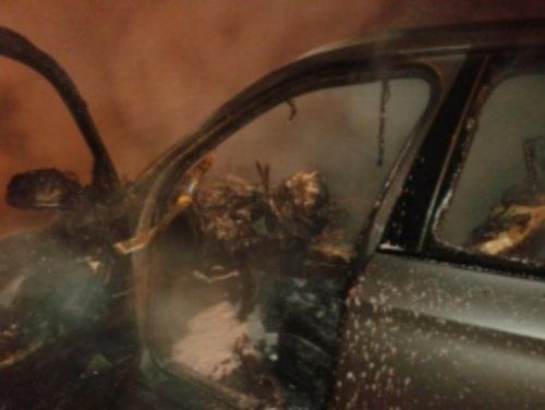 Ночью в Рыбинске сгорел автомобиль BMW X5
