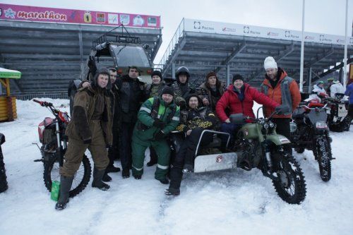 400 человек участвовали в зимнем мотокроссе в «Демино» 