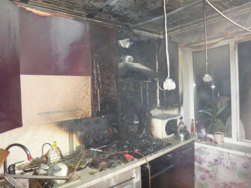В Ярославле огонь повредил квартиру 