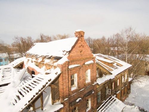 Выявленный объект культурного наследия в Ярославле стоит без крыши