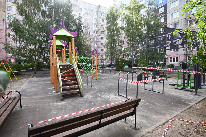В Заволжском районе два детских городка обещают сдать уже на этой неделе