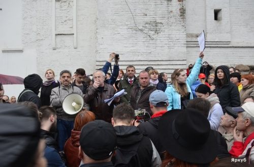 «Кроме ярославцев никто не остановит власть»: «Яркуб» собрал все, что нужно знать о прошедшем митинге против московского мусора