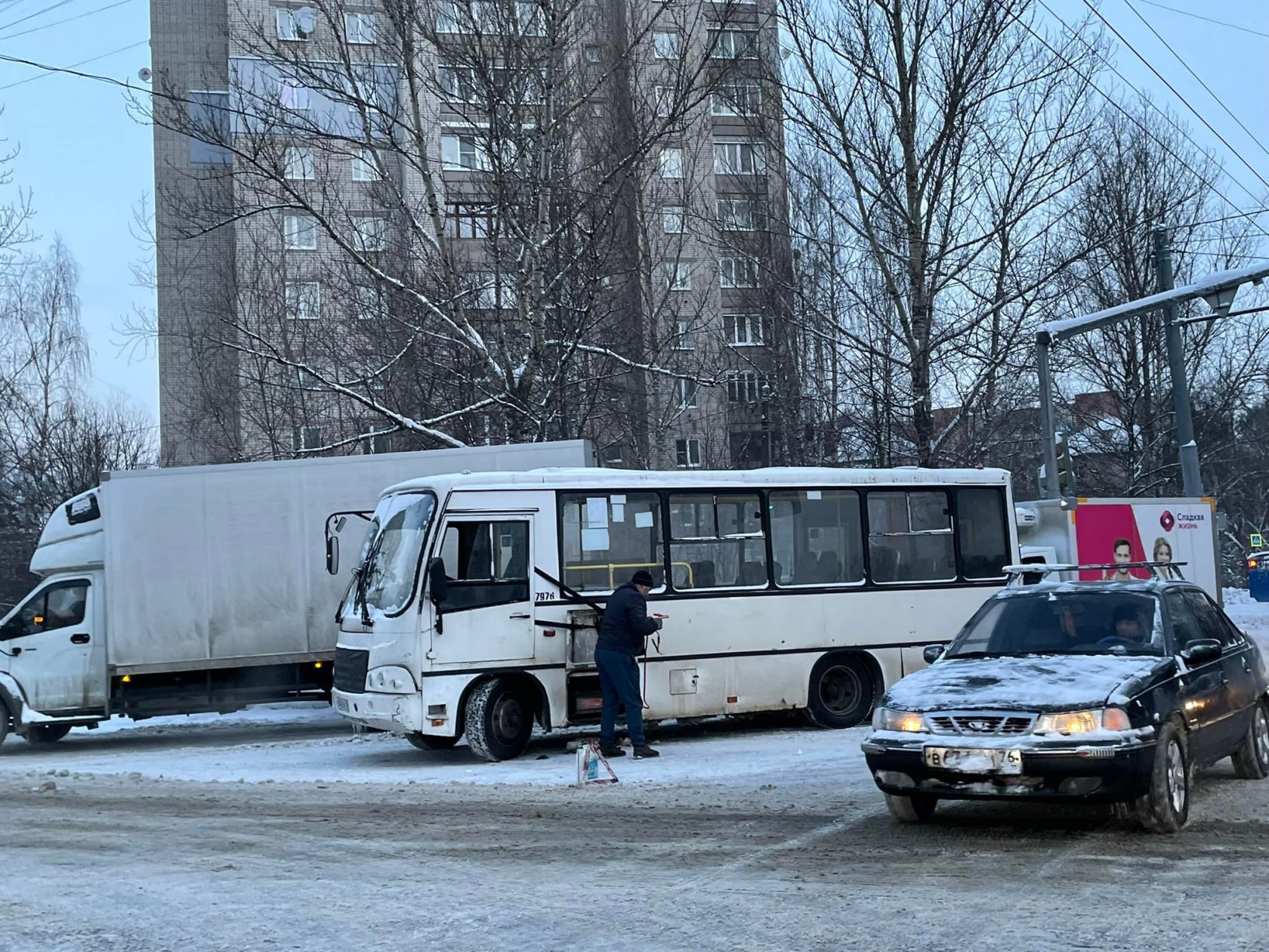 1 автобус ярославль. Московский общественный транспорт. Автобус 26. Ярославский район. Автобус 14.