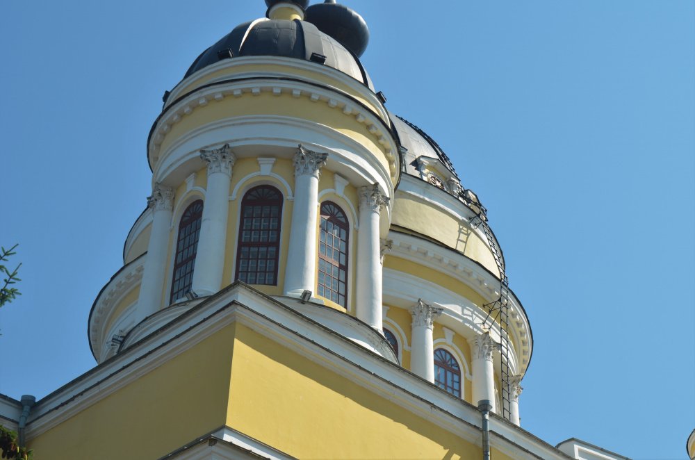 Почему Рыбинск нужно внести в «Золотое кольцо России»? Фоторепортаж с улиц города