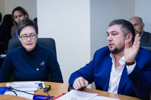 Михаил Крупин предложил позволить учащимся-подросткам участвовать в комиссии по урегулированию споров