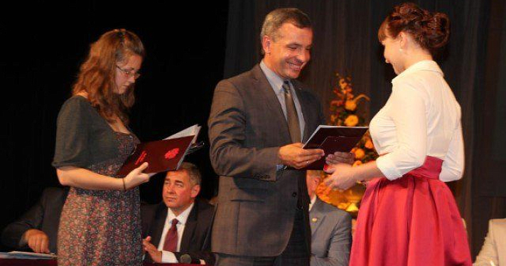 В Ярославле 264 выпускника медуниверситета получили дипломы