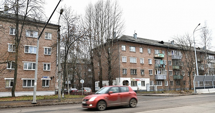 Стало известно, кто отремонтирует три улицы в Ленинском районе Ярославля