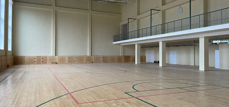 Новая, большая и современная: школа на Московском проспекте в Ярославле введена в эксплуатацию_308932