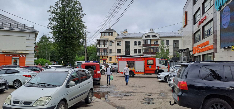 В ярославском ТЦ «Флагман» произошел пожар_246581
