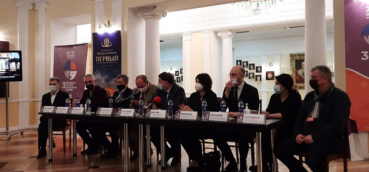 В Волковском театре открылся третий Фестиваль русских зарубежных театров. Афиша_197276