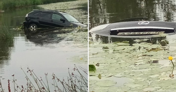 На центральном пляже в Ярославле дорогая иномарка ушла под воду