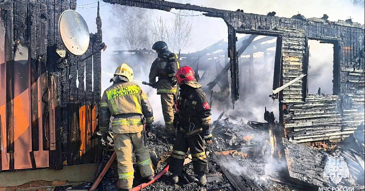 В Ярославской области уснувший с сигаретой мужчина погиб при пожаре