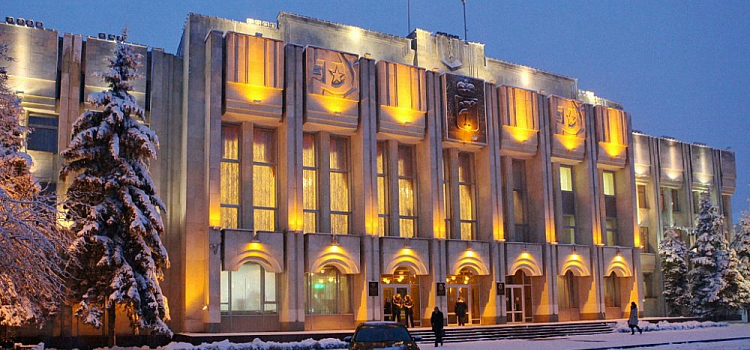Кадровые перестановки: Правительство Ярославской области могут покинуть Анатолий Гулин и Роман Колесов