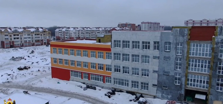Школу на улице Пашуковской в Ярославле в этом учебном году могут не открыть