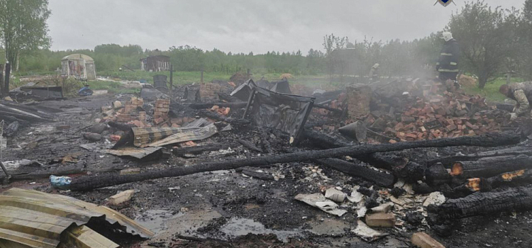 В ярославской деревне после пожара обнаружено тело мужчины