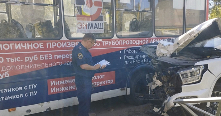 В Рыбинске после ДТП с автобусом и машиной депутата возбудили уголовное дело