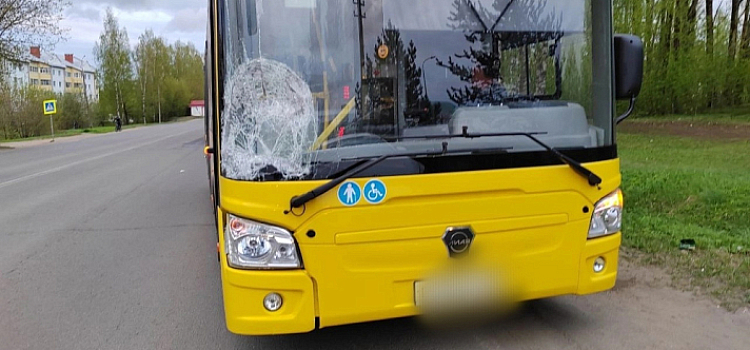 Власти Рыбинска прокомментировали ДТП с новым автобусом и пешеходом