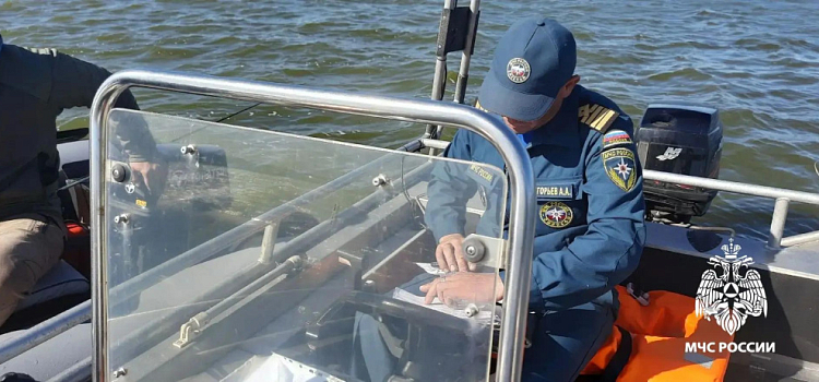 На водоёмах Ярославской области за выходные выявили 54 нарушения управления маломерными судами