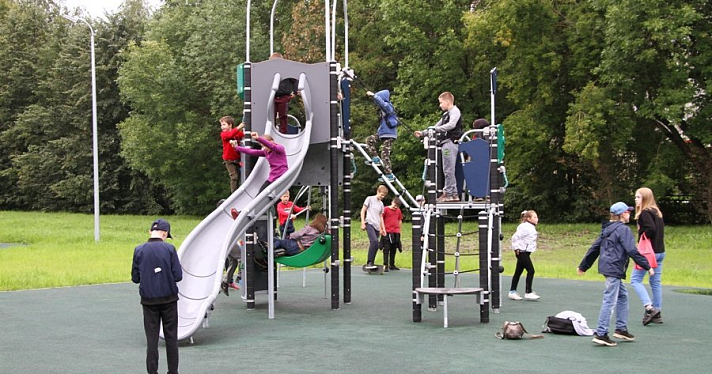 В Рыбинске после ремонта открыли детский парк в Переборах: фото_166172