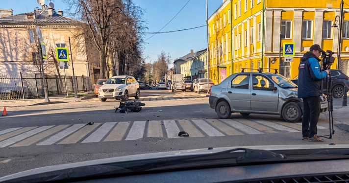 В Рыбинске в ДТП пострадал молодой водитель мопеда