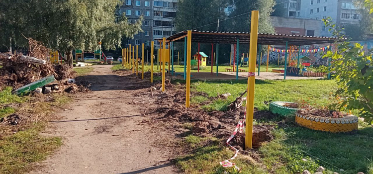 Беззаборная жизнь: брагинский детский сад сменит подрядчика, затянувшего с ремонтом ограды
