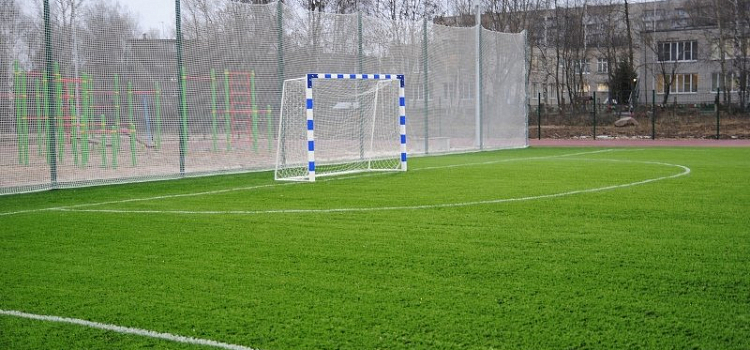 В Рыбинске открыли новую спортивную площадку