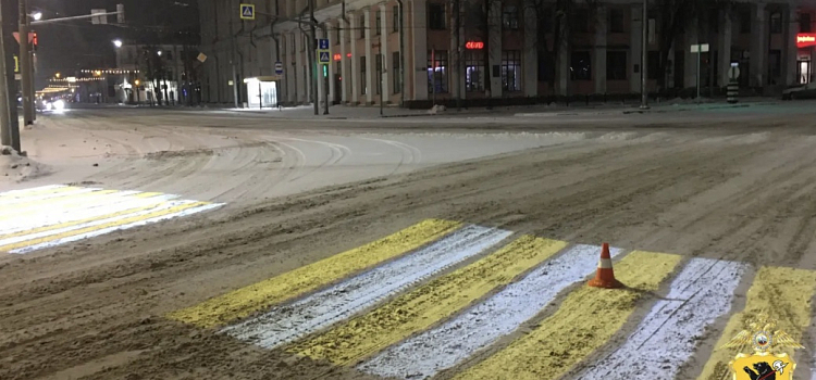 За сутки два пешехода пострадали под колёсами авто в Ярославле_311196