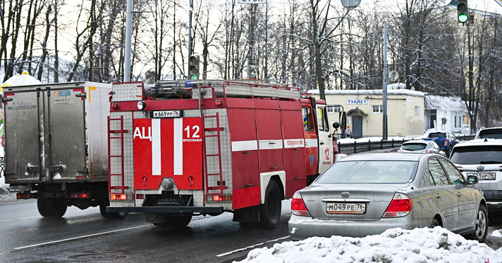 В деревне Ярославской области при пожаре погиб мужчина