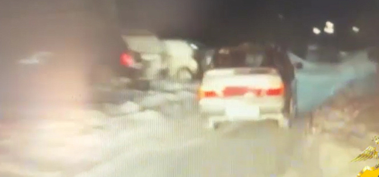 В Ярославле сотрудники ДПС стреляли по автомобилю пьяного водителя без прав