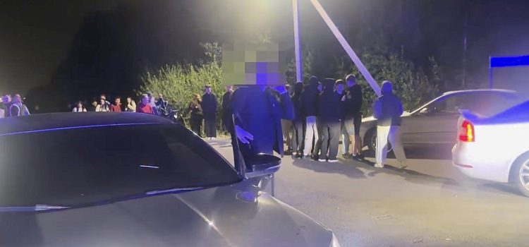 Гонка отменяется: автоинспекторы пресекли сходку стритрейсеров в Ярославле_322157