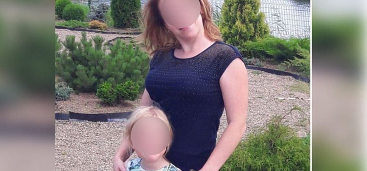 В Ярославле мать пыталась задушить дочь, которая не смогла сделать уроки