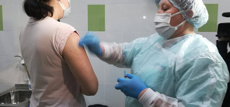 В Ярославской области началась массовая вакцинация от COVID-19: как сделать