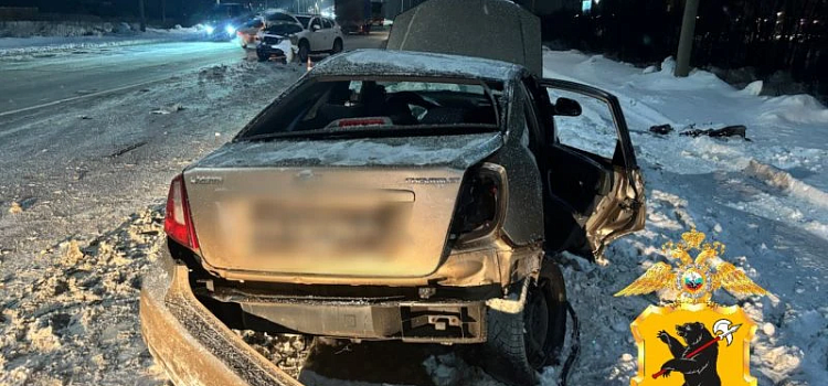 Два человека пострадали в ДТП на окружной дороге Ярославля_310430