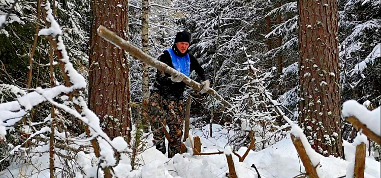 Ярославец провел сутки в зимнем лесу. Фоторепортаж