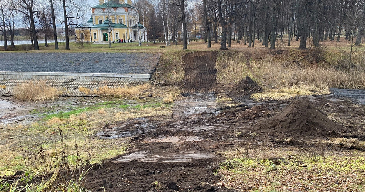 Жители Углича сообщили о начале земляных работ рядом с кремлем_256765