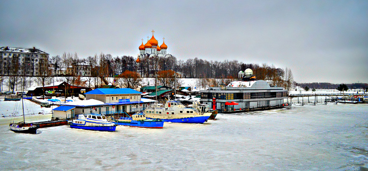 Как в Нижнем: ярославец предложил соединить Стрелку и Тверицы канатной дорогой