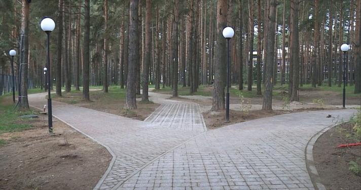 В Красном Бору открылся благоустроенный парк