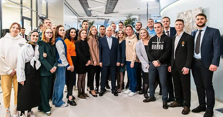 Владимир Путин поддержал идею Всемирный фестиваль студентов и молодежи вновь провести в России