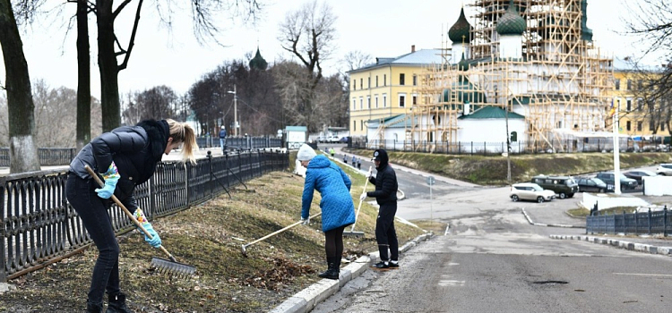 В Ярославле назвали дату общегородского субботника