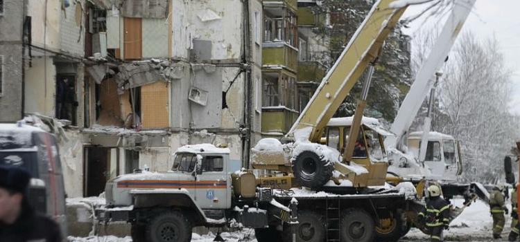 Жильцы 11-го дома на 6-й Железнодорожной смогут жить в «Которосли» до 16 августа