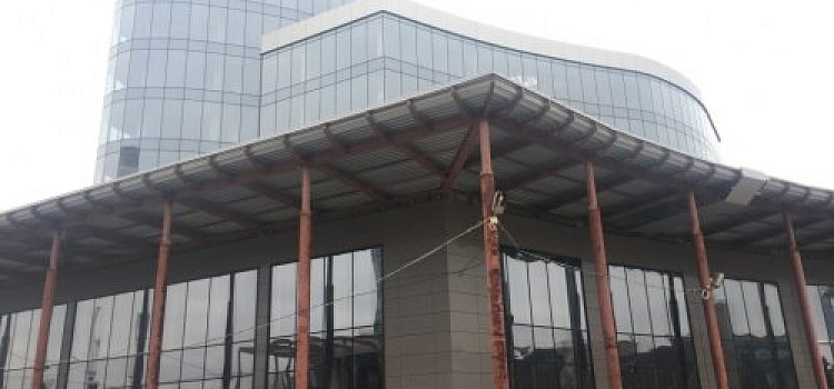 Высотку на площади Труда в Ярославле достроят в 2019 году
