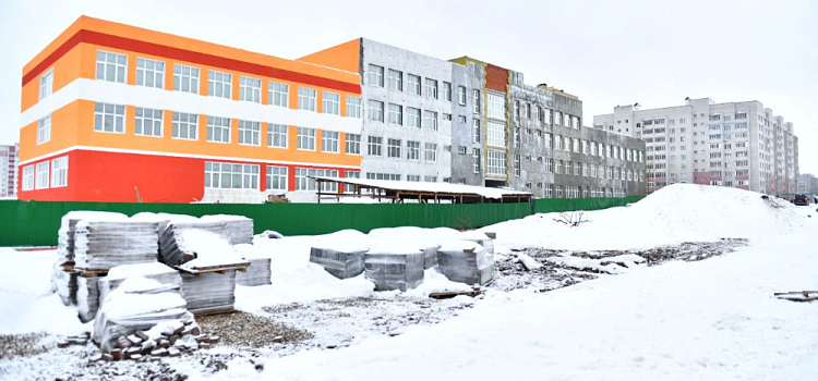 В Ярославле к концу июля может завершиться строительство новой школы на Пашуковской улице