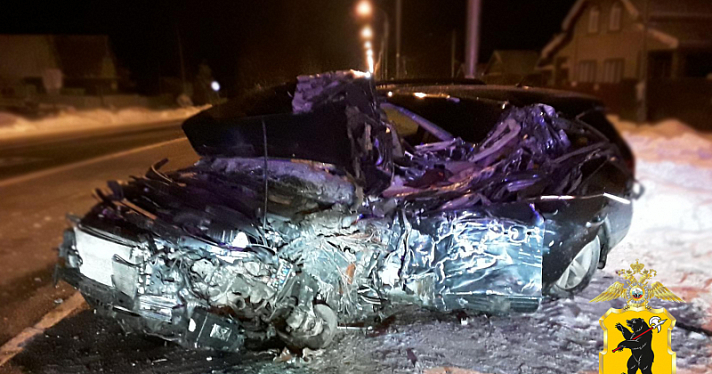 В Ярославской области в ДТП с фурой погиб водитель «Хендая»_259111