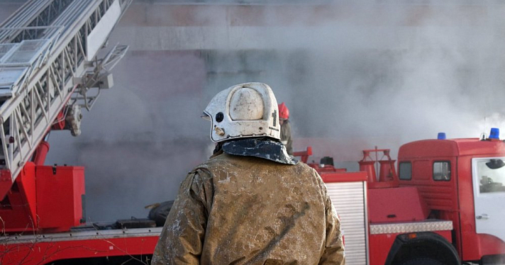 Рискуют жизнью за 12 тысяч: власти прокомментировали низкие зарплаты пожарных