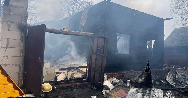 В деревне Ярославской области взорвался работающий бензиновый генератор