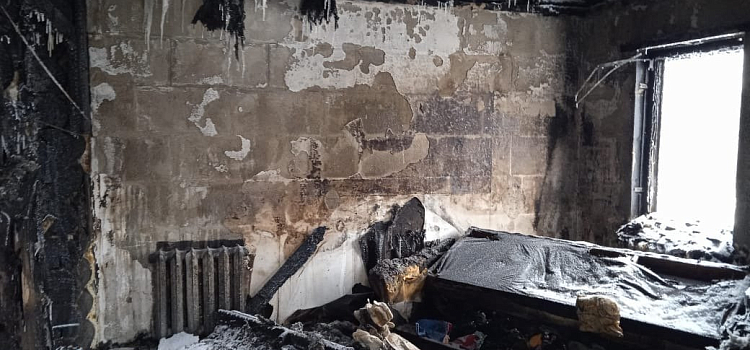 «От страха начала заикаться»: молодая мать рассказала о пожаре в Ростове. Фоторепортаж_170628